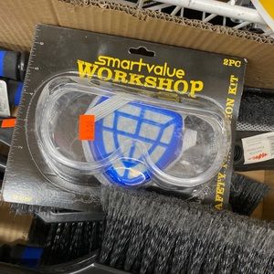 Meet your Posher, Bashar